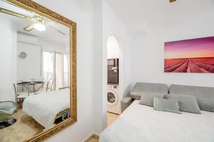 Apartamento Inteiro Acolhedor Perto Da Praia Torrevieja Esterno foto