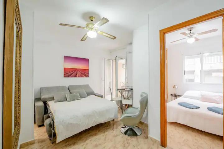 Apartamento Inteiro Acolhedor Perto Da Praia Torrevieja Esterno foto